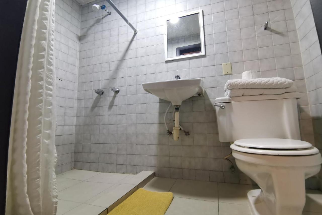 Capital O Hotel Plaza, مكسيكالي المظهر الخارجي الصورة