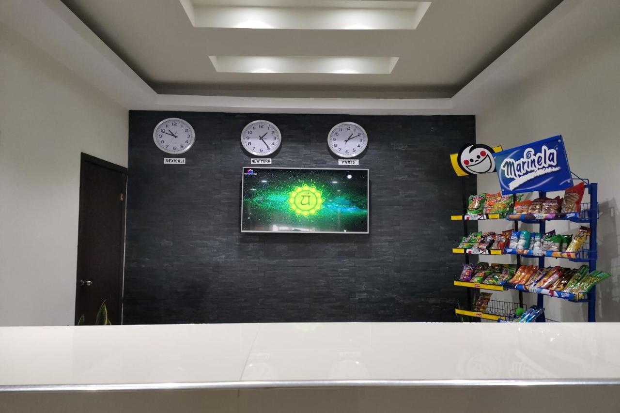 Capital O Hotel Plaza, مكسيكالي المظهر الخارجي الصورة